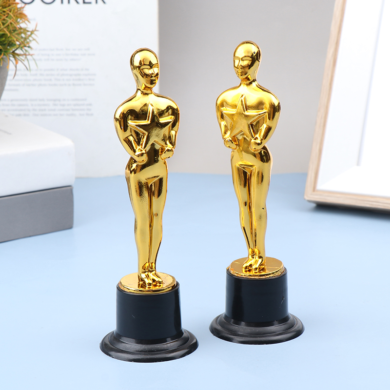 Home Decor Ikea - Ornements du trophée de la statue