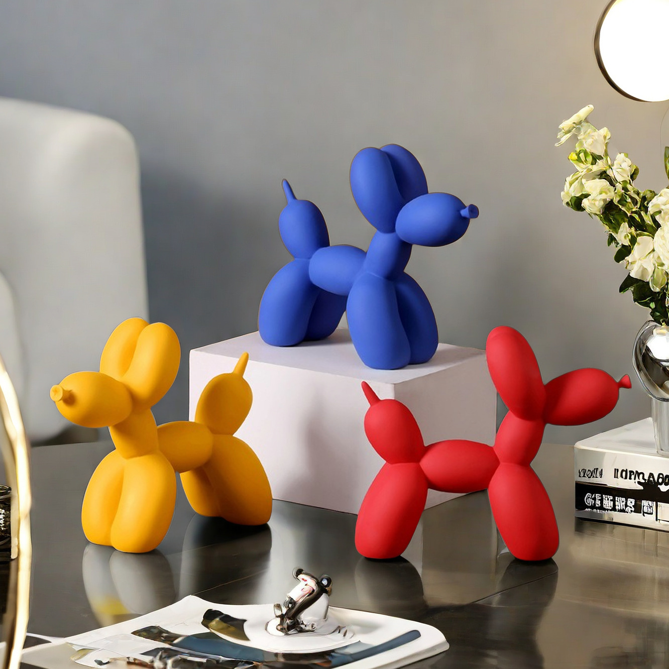 Home Decor Exhibition - Statue de chien ballon de couleur