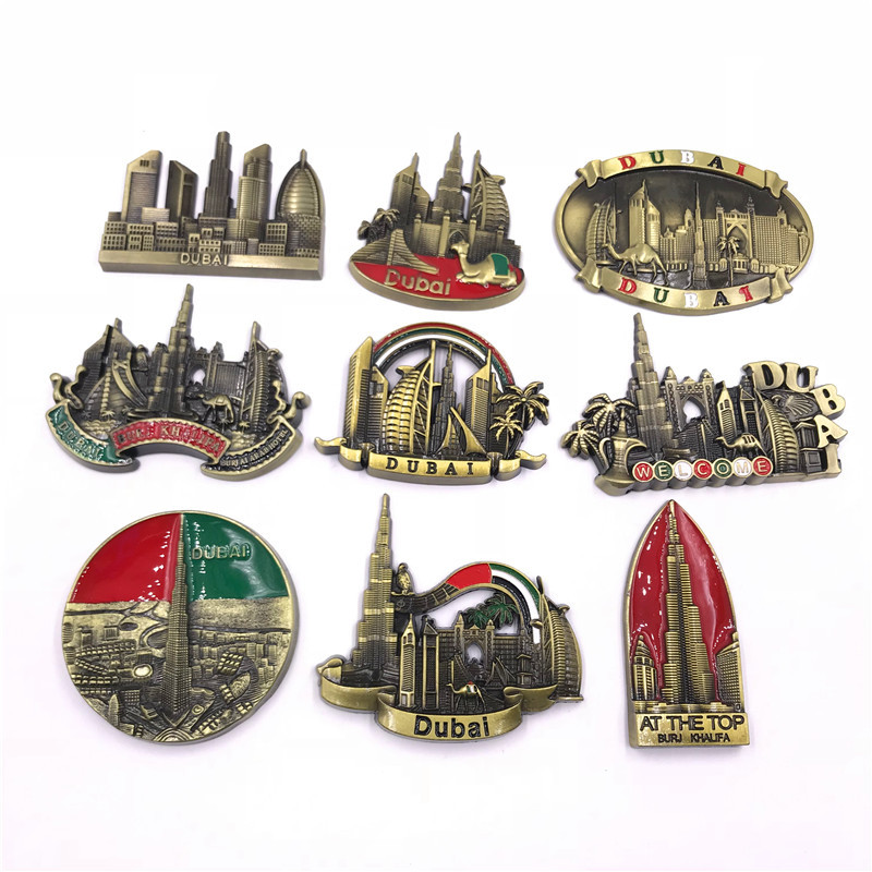 Réfrigérateur en métal de Duba - Home Decor Uae avis et prix